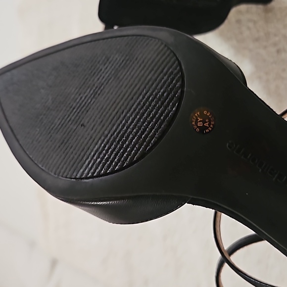 LIZ CLAIBORNE HEELS - Picture 7 of 7